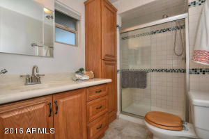 4015 E Avalon Dr, Phoenix, AZ 85018 photo 14