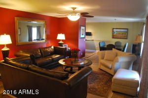 2408 E Cinnabar Ave, Phoenix, AZ 85028 photo 9