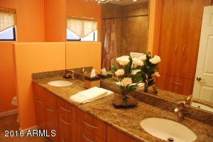 2408 E Cinnabar Ave, Phoenix, AZ 85028 photo 25