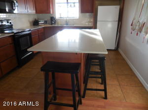7525 N 16th Dr, Phoenix, AZ 85021 photo 9