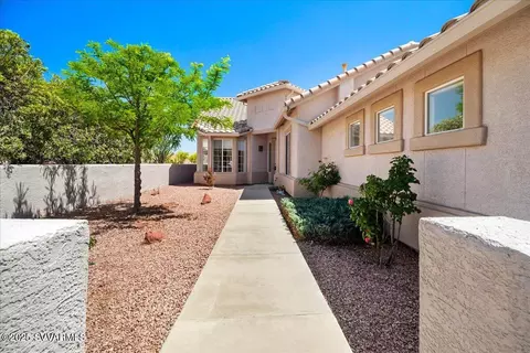 885 S Golf View Dr, Cornville, AZ 86325