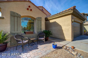 9357 W Milkweed Loop, Phoenix, AZ 85037 photo 2