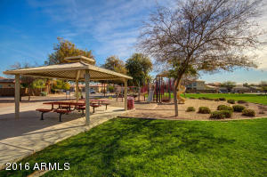 9357 W Milkweed Loop, Phoenix, AZ 85037 photo 29
