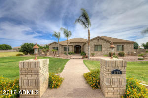 2653 E Villa Park Ct, Gilbert, AZ 85298 photo 4
