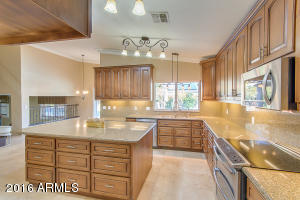 526 E Sage Brush St, Gilbert, AZ 85296 photo 8
