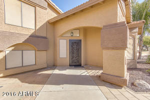 526 E Sage Brush St, Gilbert, AZ 85296 photo 4