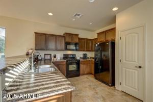 4389 E Woodside Way, Gilbert, AZ 85297 photo 12