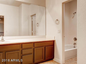 4299 E Lantern Pl, Gilbert, AZ 85297 photo 8