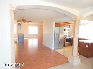 2126 E Gelding Dr, Phoenix, AZ 85022 photo 5