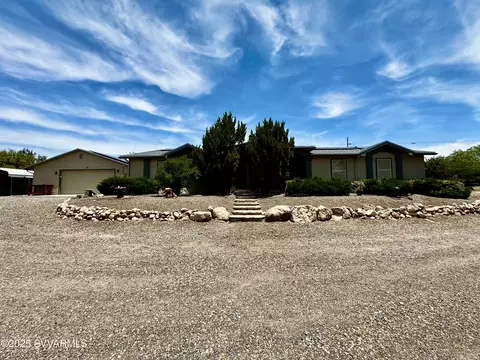 5260 N Dave Wingfield Rd, Rimrock, AZ 86335