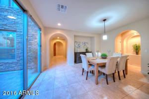 3984 E Hummingbird Ln, Phoenix, AZ 85050 photo 7
