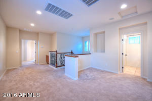 3984 E Hummingbird Ln, Phoenix, AZ 85050 photo 19