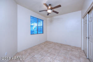 3984 E Hummingbird Ln, Phoenix, AZ 85050 photo 18