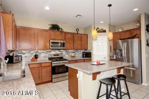 2996 E Meadowview Dr, Gilbert, AZ 85298 photo 9