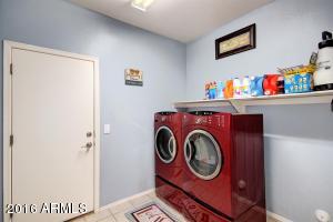 2996 E Meadowview Dr, Gilbert, AZ 85298 photo 17