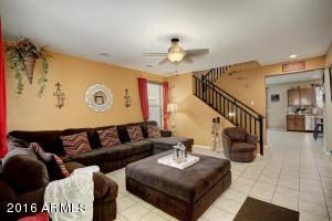 2996 E Meadowview Dr, Gilbert, AZ 85298 photo 4