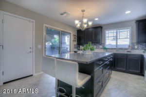 2539 E Vermont Dr, Gilbert, AZ 85295 photo 8