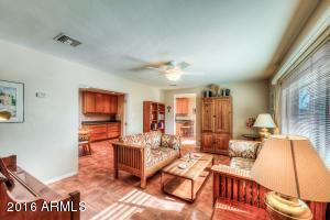 1014 E Denton Ln, Phoenix, AZ 85014 photo 11