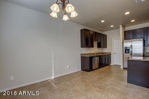 904 S Wallrade Ln, Gilbert, AZ 85296 photo 7