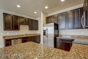 904 S Wallrade Ln, Gilbert, AZ 85296 photo 12