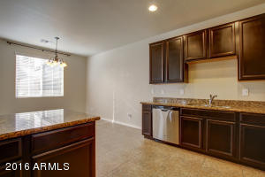 904 S Wallrade Ln, Gilbert, AZ 85296 photo 11