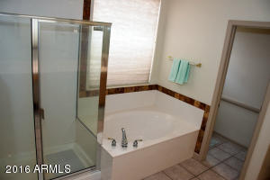 1707 E Lexington Ave, Gilbert, AZ 85234 photo 13