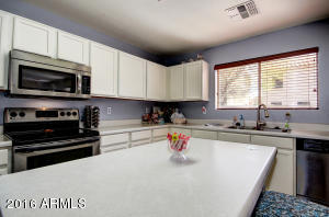 8921 E Oro Cir, Mesa, AZ 85212 photo 11