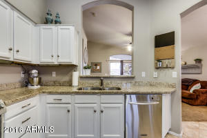 3040 E Millbrae Ln, Gilbert, AZ 85234 photo 13