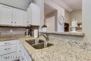 3040 E Millbrae Ln, Gilbert, AZ 85234 photo 14