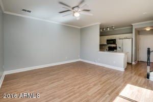 1564 S Heron Dr, Gilbert, AZ 85296 photo 5