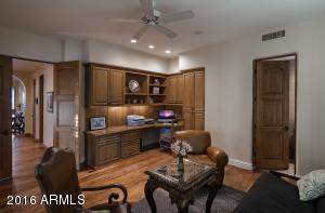 5125 E Palomino Rd, Phoenix, AZ 85018 photo 23