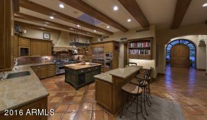 5125 E Palomino Rd, Phoenix, AZ 85018 photo 14