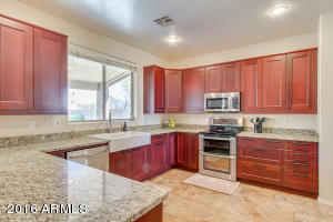 3244 E Lark Ct, Gilbert, AZ 85297 photo 6