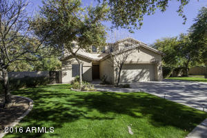 4386 E Branded Ct, Gilbert, AZ 85297 photo 3