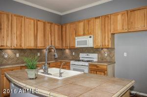 4386 E Branded Ct, Gilbert, AZ 85297 photo 8