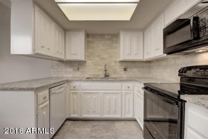 1927 E Medlock Dr, Phoenix, AZ 85016 photo 11