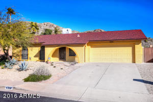 4358 E Pearce Rd, Phoenix, AZ 85044 photo 2