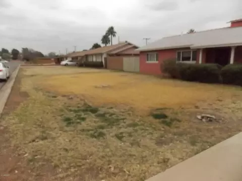 3931 E Heatherbrae Dr, Phoenix, AZ 85018 photo 2