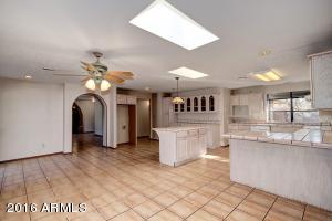 2620 S Longmore St, Mesa, AZ 85202 photo 4