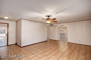 2620 S Longmore St, Mesa, AZ 85202 photo 2
