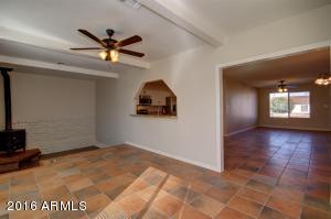 4139 E Pleasant Ln, Phoenix, AZ 85042 photo 11