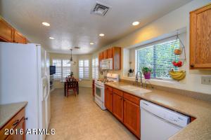 726 E Rosemonte Dr, Phoenix, AZ 85024 photo 4