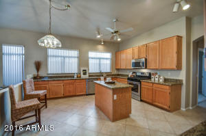 6566 E Melrose St, Mesa, AZ 85215 photo 8
