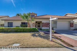 3527 E Windsong Dr, Phoenix, AZ 85048 photo 2