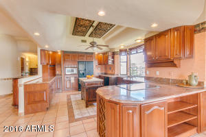 2127 E Clipper Ln, Gilbert, AZ 85234 photo 5