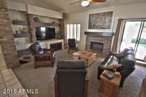 2731 E Leonora St, Mesa, AZ 85213 photo 2