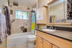 4302 E Flower St, Phoenix, AZ 85018 photo 9