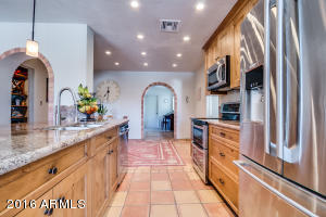 4302 E Flower St, Phoenix, AZ 85018 photo 5