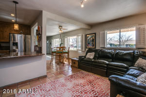 4302 E Flower St, Phoenix, AZ 85018 photo 4