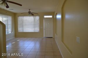 1035 E Julian Dr, Gilbert, AZ 85295 photo 3
